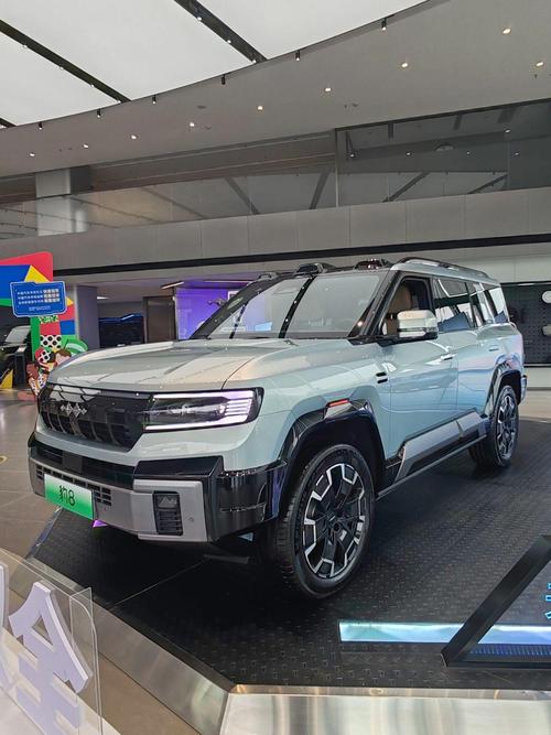东莞157比亚迪方程豹硬派越野的爆款，英菲尼迪35周年与你共成长